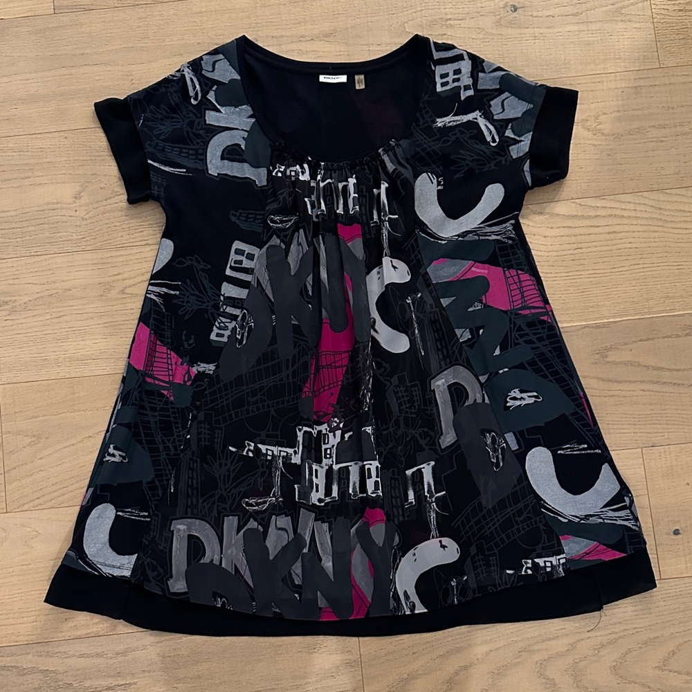 Baby Doll style Short Sleeve Dress or Blouse   DKNY LARGE Loose Fit.